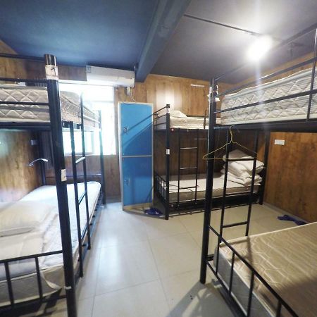 גואנגג'ואו Dong Shan Gaga Hostel מראה חיצוני תמונה
