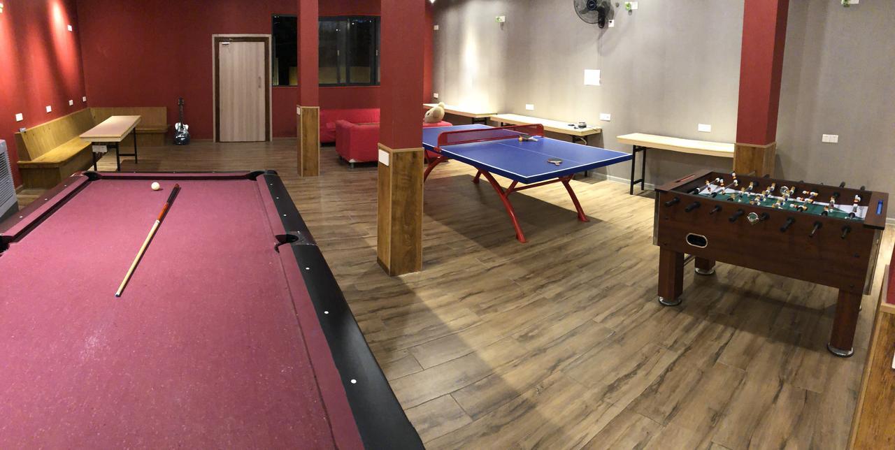 גואנגג'ואו Dong Shan Gaga Hostel מראה חיצוני תמונה